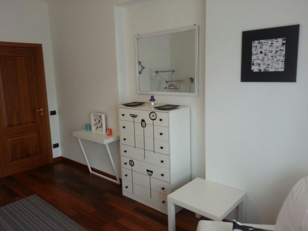 Apartment Oltremarestudios Νάπολη Δωμάτιο φωτογραφία