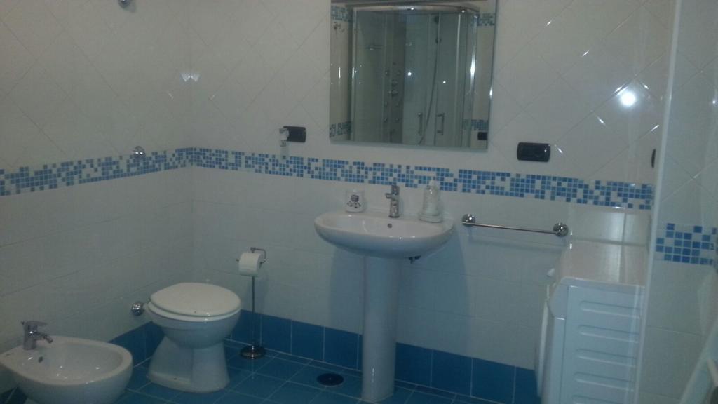 Apartment Oltremarestudios Νάπολη Εξωτερικό φωτογραφία